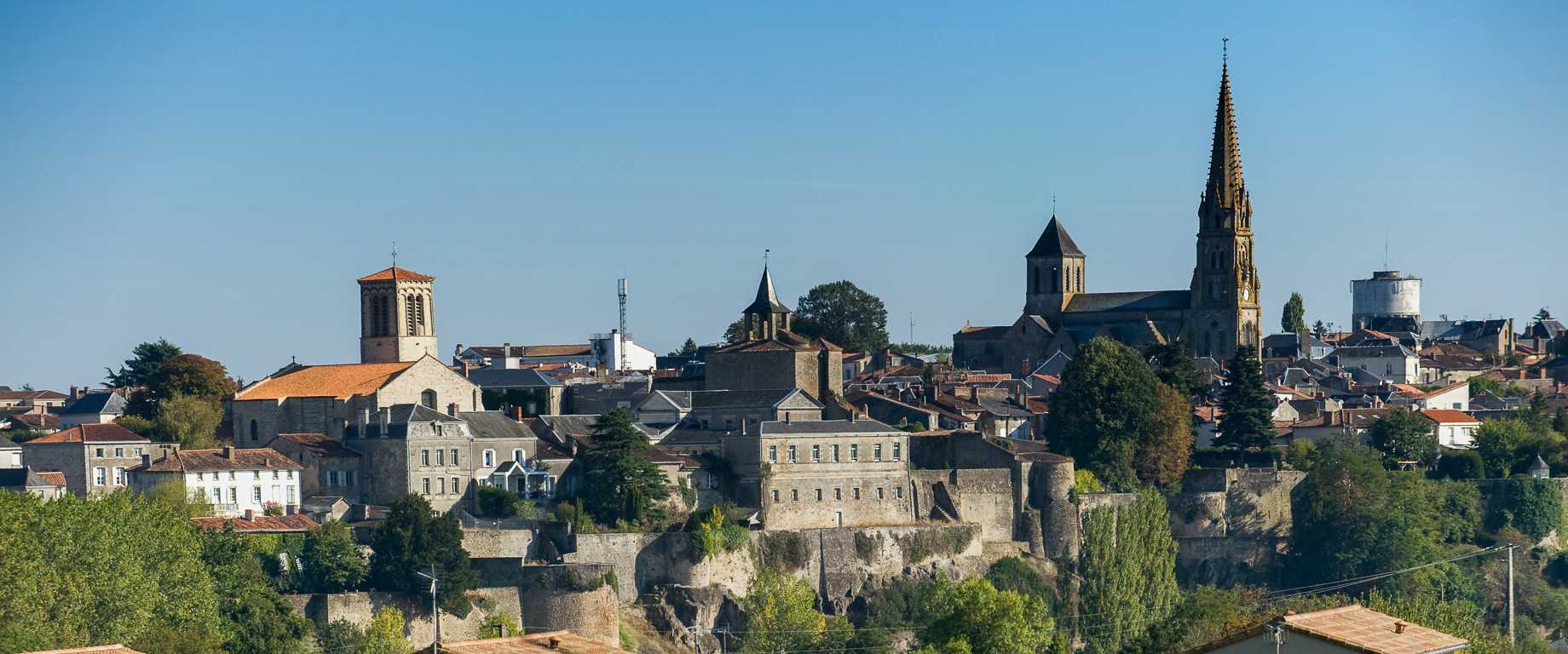 Depuis les hauteurs du quartier Saint-Paul .