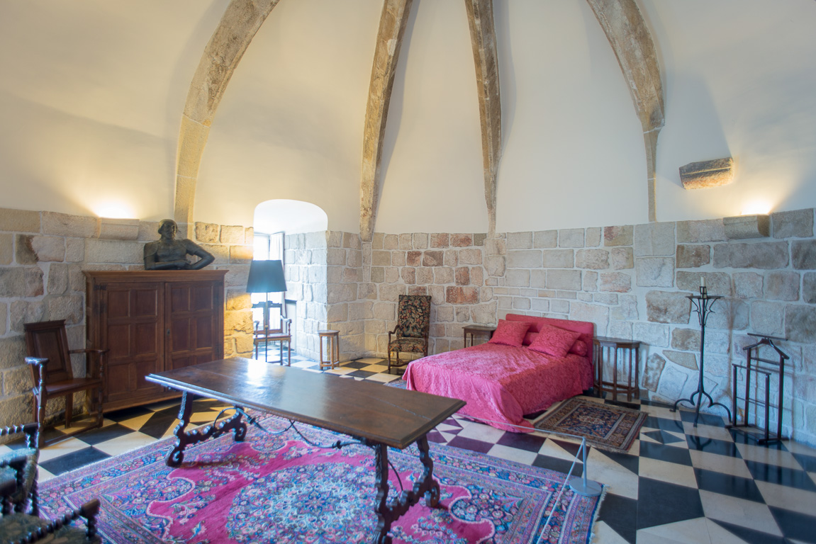 Le château. Salle des ogives, ou salle François 1er.