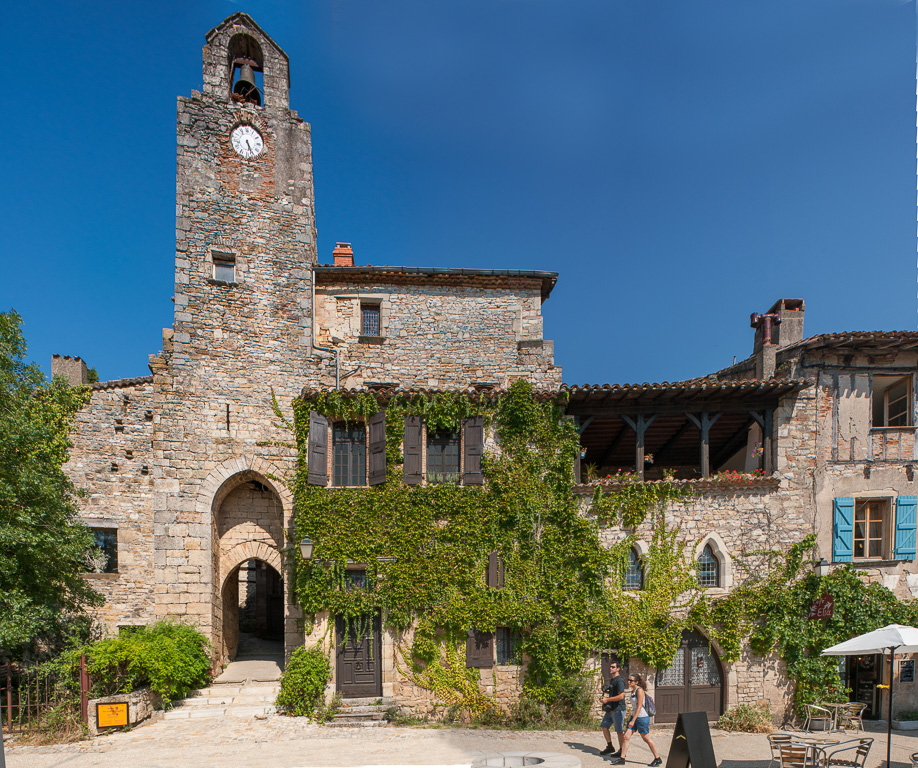 Bruniquel. L'horloge du Beffroi.