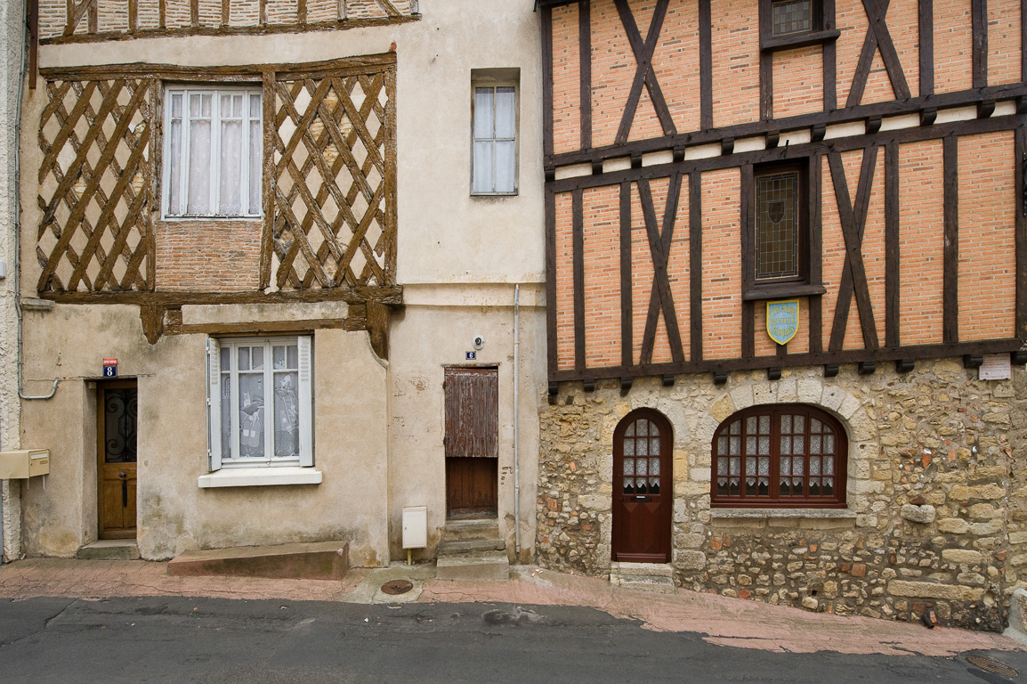 Thouars, maison à colombages rue du Château.