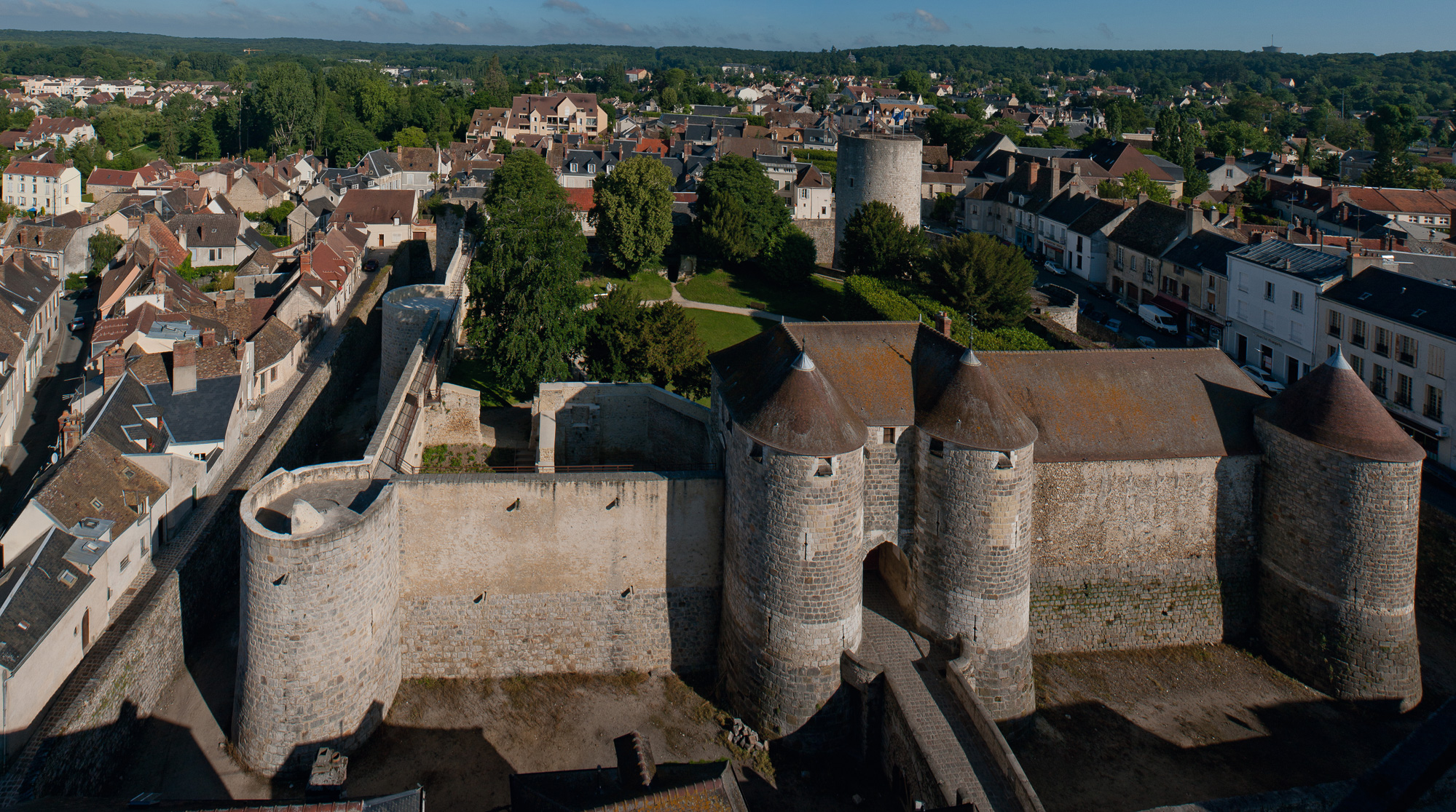 10.Château de Dourdan du XIIIe siècle - panorama