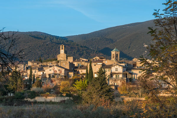 Visite Du Village Classé L'un Des Plus Beaux De France.